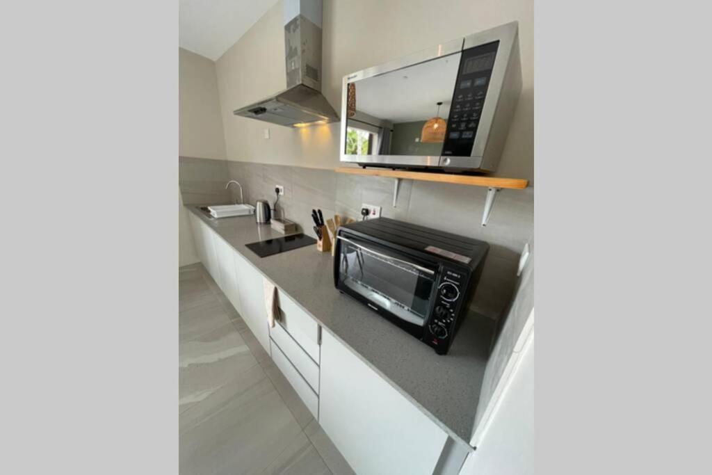 Bois Mapou Self Catering Apartments Unit 102 Riviere Noire Bagian luar foto